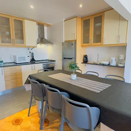 Apartman Sweet Panorama T3 *